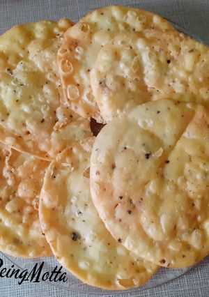A picture of Pepper Papdi.
