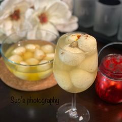 A picture of Homemade Rosogolla - The Bong Crush.