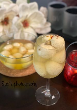 A picture of Homemade Rosogolla - The Bong Crush.
