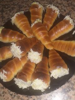 صورة لوصفة ليكورني مالحين بحشو خفيف و كريمة الجبن 🧀🐚