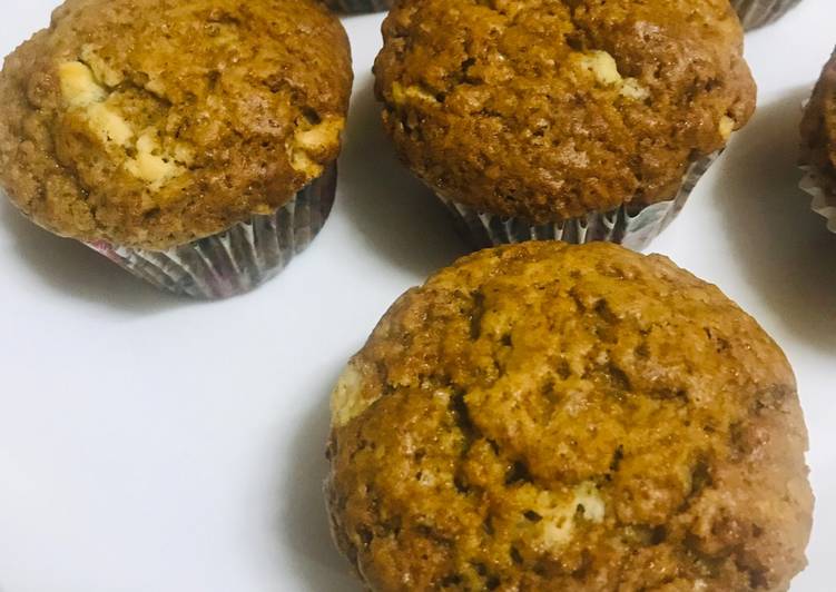 Banana muffins with chocolate