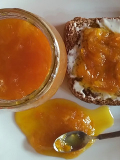 Una foto de Mermelada de naranja