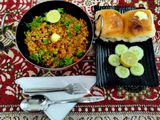 खिमा पाव (Kheema Pav Recipe In Marathi)