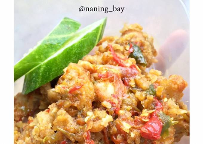 Ayam geprek sambal bawang