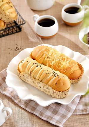 Foto resep Roti isi pisang coklat dan keju￼