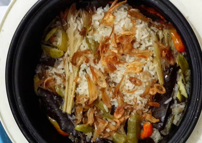 Bagaimana Membuat Nasi liwet rice cooker Anti Gagal