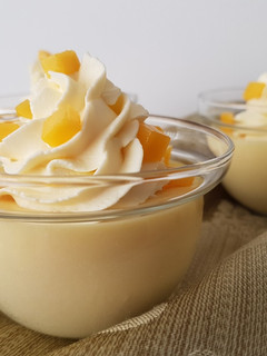 Una foto de Petit Suisse caseros de mango!!!