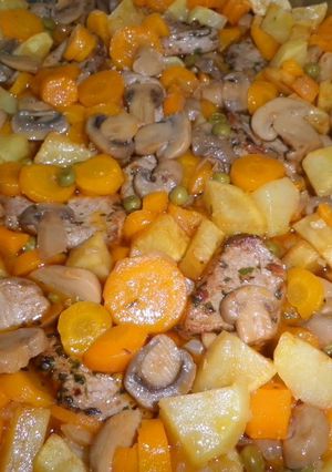 Una foto de Medallones de lomo de cerdo con verduras