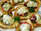 🍕♻️ Fridge-Clear-Out Cheesy Bread Pizza