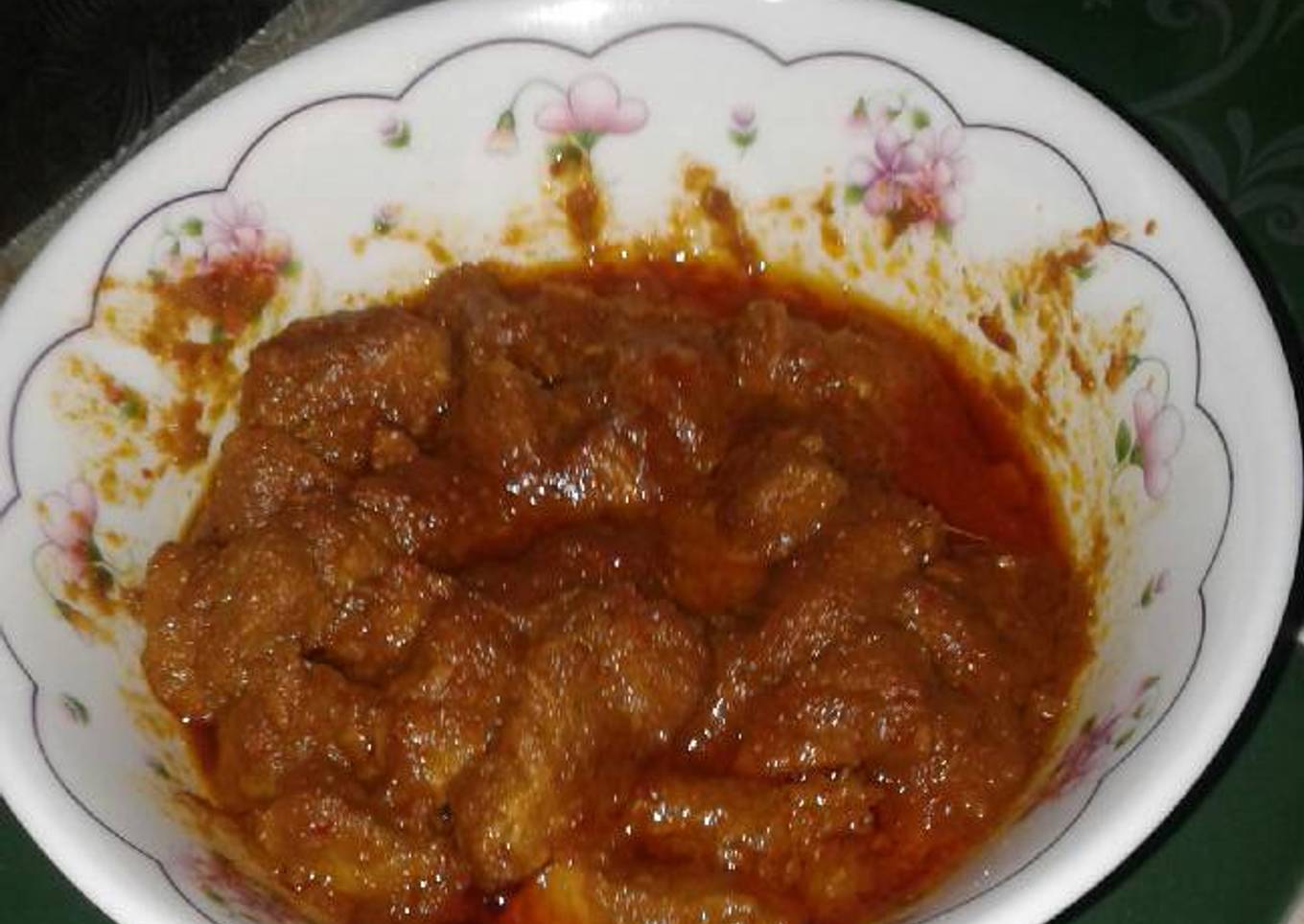 Rendang daging sapi