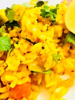 મમરાની ચટપટી (mamara Ni Chatpati Recipe In Gujarati) રેસીપી મુખ્ય ફોટો