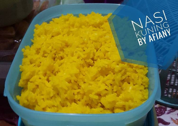 Nasi Kuning Cantik Pulen Harum