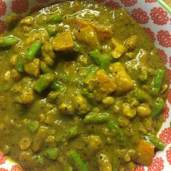 A picture of Chickpea, squash and green bean curry - vegan.