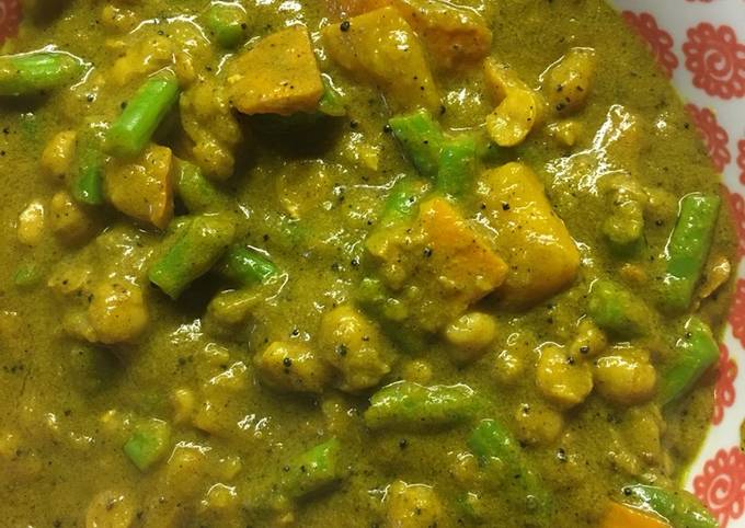 Easiest Way to Prepare Perfect Chickpea, squash and green bean curry – vegan