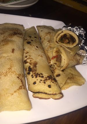 A picture of Pancake Rolls.