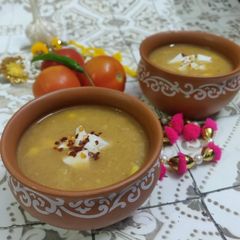 A picture of Bottleguard and Carrots Soup.