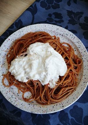 Foto di Spaghettoni 'nduja e stracciatella