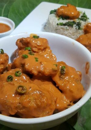 A picture of Dynamite Chicken.