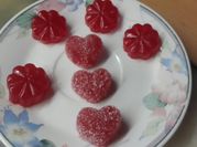 Una foto de gomitas de gelatina con leche
