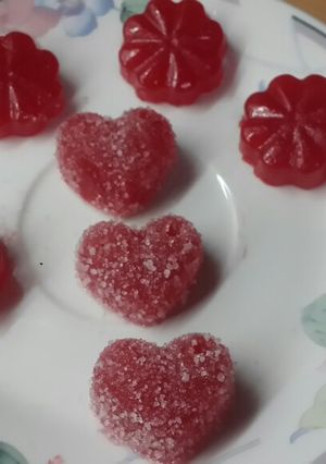 Una foto de Gomitas o bombones de gelatina 🍓🍑🍒🍉