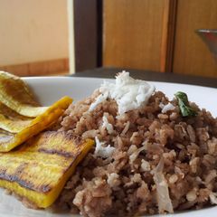 A picture of Aval /Beatan Rice / Rice Flakes Upma.