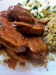 Una foto de Lomo de cerdo en salsa demiglace de jengibre