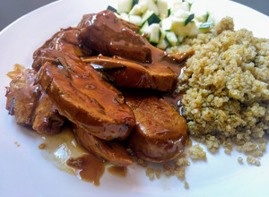 Una foto de Lomo de cerdo en salsa demiglace de jengibre