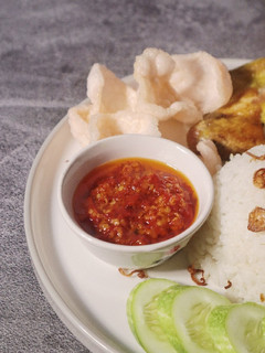 A picture of Sambal (Indonesian spicy sauce).