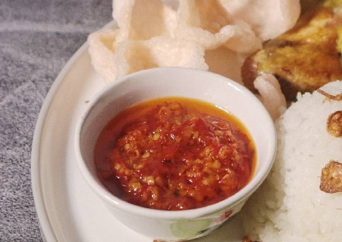 Sambal (Indonesian spicy sauce)