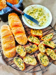 Foto resep Garlic Butter Bread