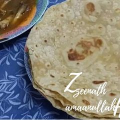 A picture of Tawa Rotis or Chapatis.