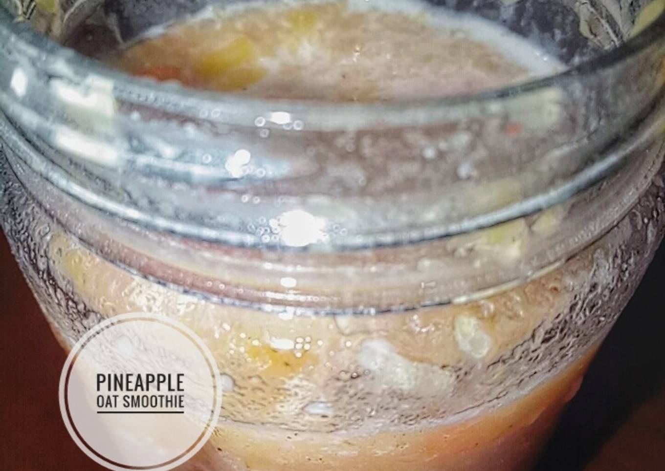 Pineapple oat smoothie