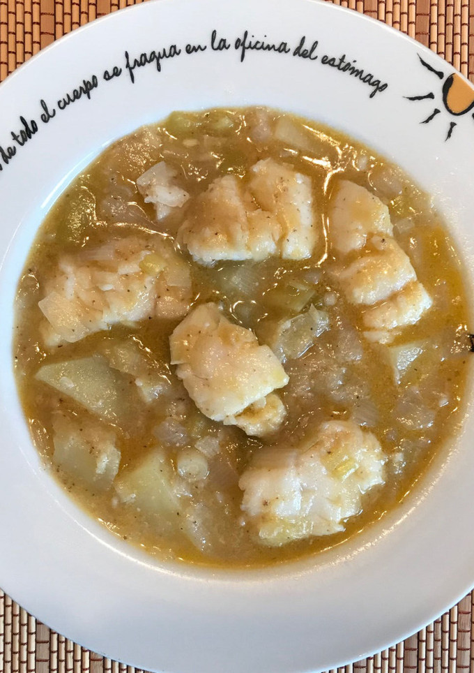 Una foto de Porrusalda de bacalao