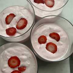 El yogur de fresas, por favor!!-レシピのメイン写真