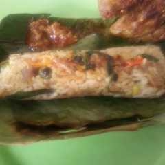 Nasi Bakar Tutug Oncom রেসিপির প্রধান ছবি