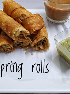A picture of Spring Rolls.