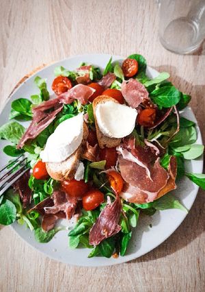 Une photo de Salade de chèvre chaud