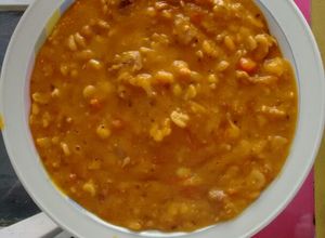 Una foto de Locro argentino
