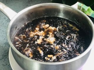 吻仔魚紫菜蛋花湯