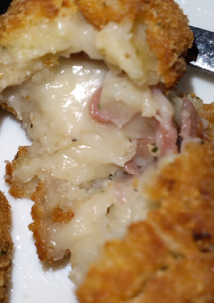Una foto de Croquetas de jamón serrano