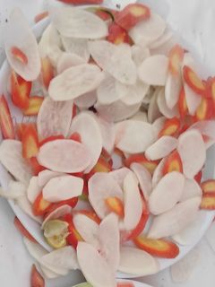 सलाद (salad recipe in Hindi) रेसिपी मुख्य फोटो