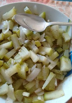 Una foto de Ensalada de chayotes. ॐ