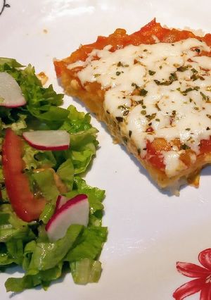 Una foto de Pizza 🍕 de Arroz 🌾🍚 de Cecii 👩‍🍳