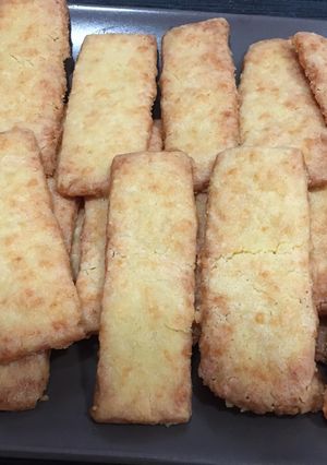 Egyszerű gm sajtos, 3 összetevőből recept fotója