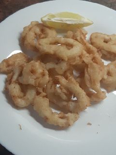 Una foto de Calamares a la romana