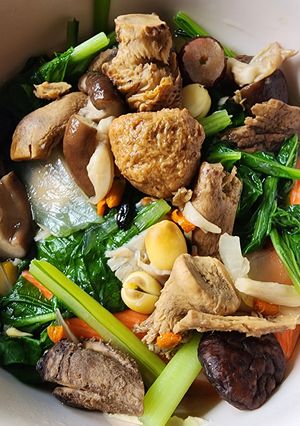 Hình của món Mì tiềm chay.