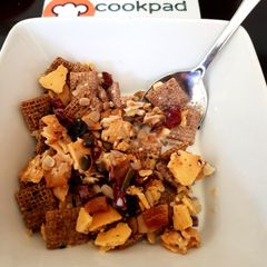 A picture of A Healthy Mix Breakfast Cereal. 😀.