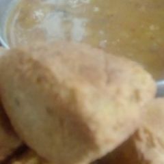 A picture of Bafla baati with daal.