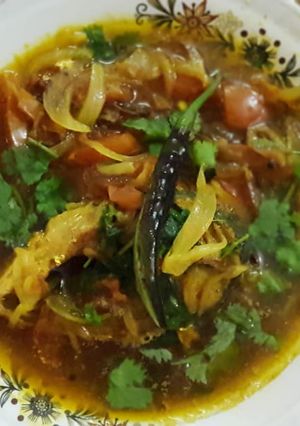 A picture of Hilsa haldi pani.