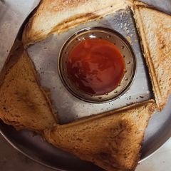 A picture of Veg malai sandwich.
